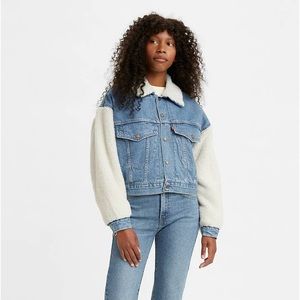 Levi’s Shearling Sleeve Denim Jacket - Women’s Size X-Small